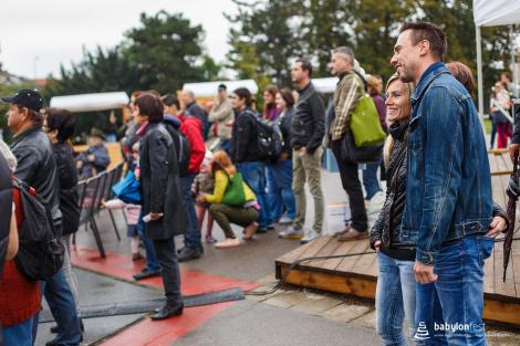 Folklor minorit a babylon chutí