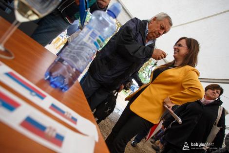 Zahájení festivalu a Stromy národů