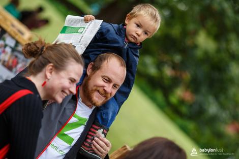 Zahájení festivalu a Stromy národů
