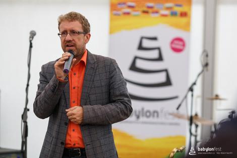 Zahájení festivalu a Stromy národů