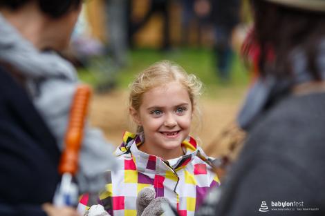 Zahájení festivalu a Stromy národů