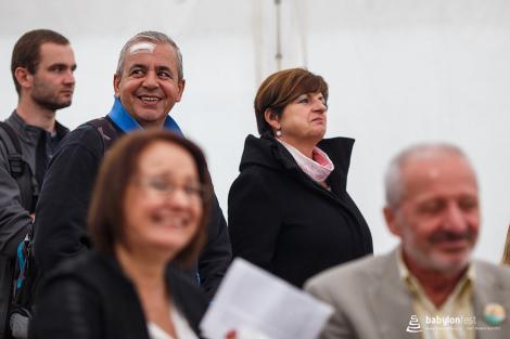 Zahájení festivalu a Stromy národů