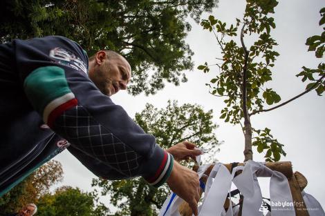 Zahájení festivalu a Stromy národů