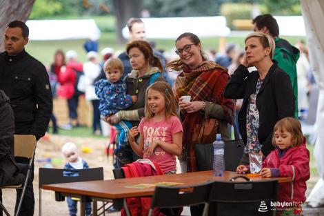 Zahájení festivalu a Stromy národů