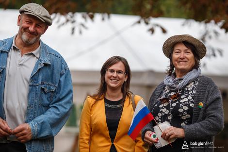 Zahájení festivalu a Stromy národů