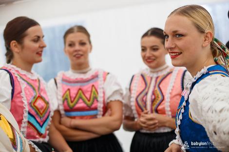 Duhové náměstí – průvod