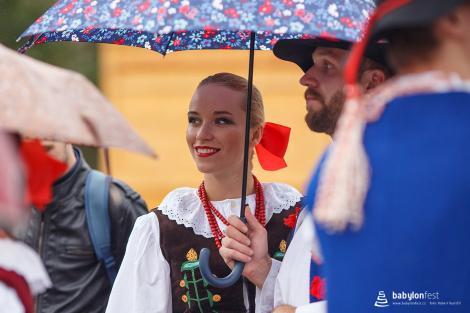 Duhové náměstí – průvod