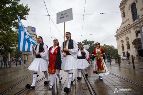 Duhové náměstí – průvod