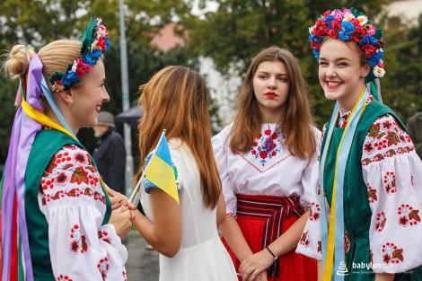 Duhové náměstí – průvod