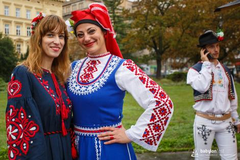 Duhové náměstí – průvod