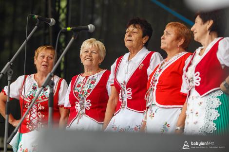 Folklor minorit a babylon chutí