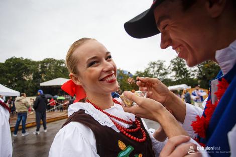 Folklor minorit a babylon chutí