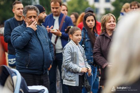 Folklor minorit a babylon chutí
