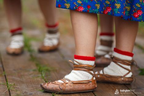 Folklor minorit a babylon chutí