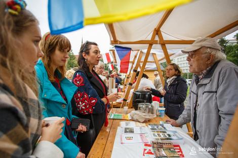 Folklor minorit a babylon chutí