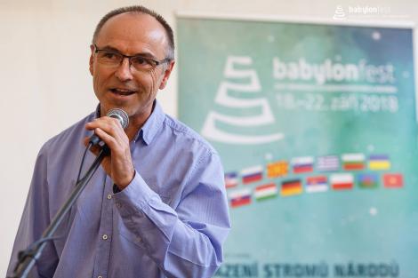 Zahájení festivalu a sázení stromů národů