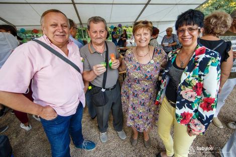 Zahájení festivalu a sázení stromů národů