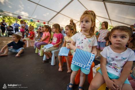 Zahájení festivalu a sázení stromů národů