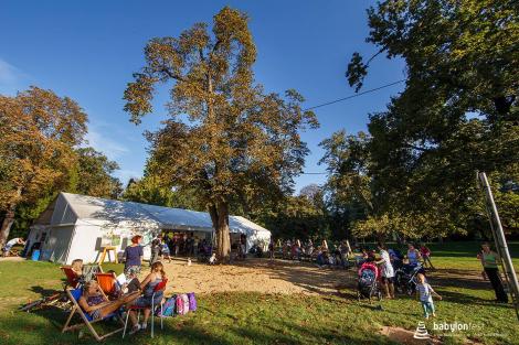 Zahájení festivalu a sázení stromů národů