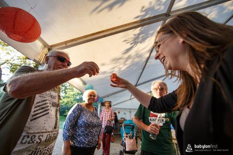Zahájení festivalu a sázení stromů národů