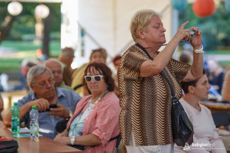 Zahájení festivalu a sázení stromů národů