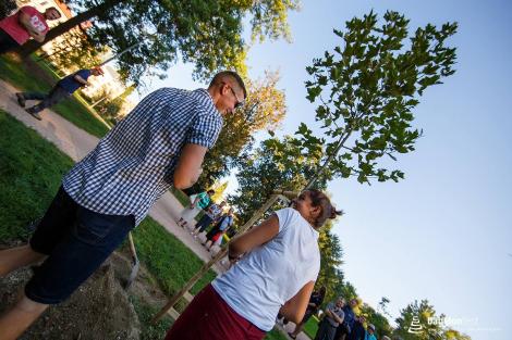 Zahájení festivalu a sázení stromů národů