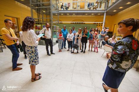 Vernisáž výstavy – Robert Vystrčil: Babylonfest