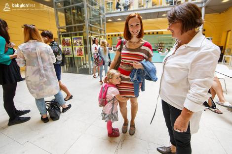 Vernisáž výstavy – Robert Vystrčil: Babylonfest