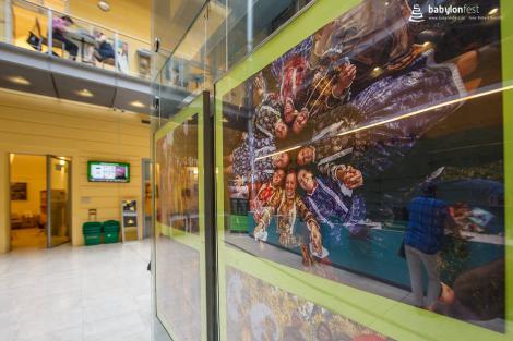 Vernisáž výstavy – Robert Vystrčil: Babylonfest