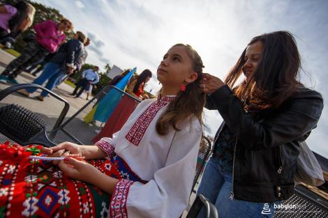 Duhové náměstí – krojovaný průvod zástupců národnostních menšin v Brně