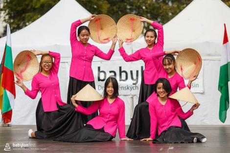 Folklor minorit – taneční a hudební vystoupení